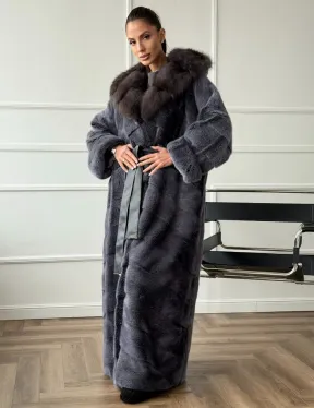 Длинная норковая шуба в пол с капюшоном куница