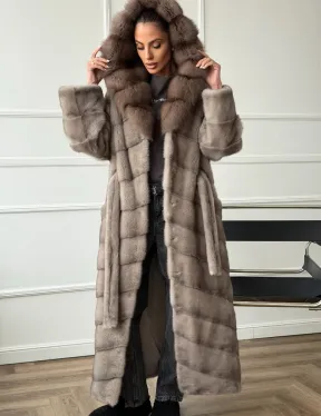 Шуба-кимоно норка в пол с капюшоном куница