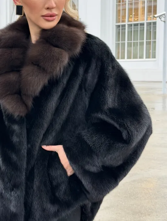 Черный норковый жакет с воротником куницы