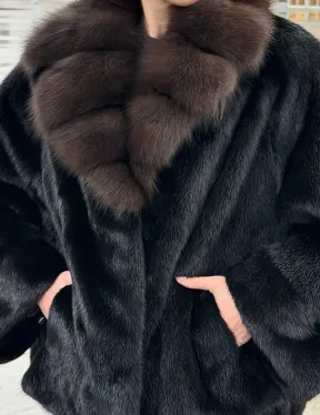 Черный норковый жакет с воротником куницы