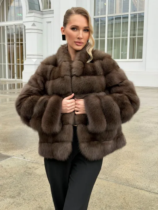 Меховой жакет из куницы - фото 15