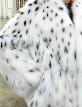 Шуба укороченная из арктической лисы под рысь