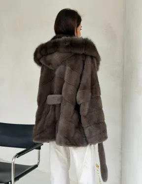 Меховой норковый полушубок с капюшоном куница