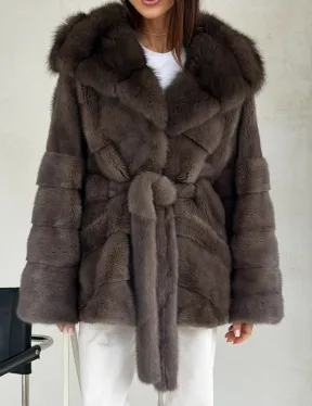 Меховой норковый полушубок с капюшоном куница