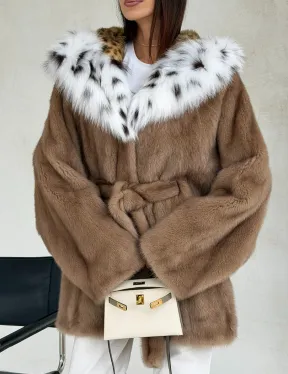 Шуба норковая пастель в роспуск с капюшоном под рысь