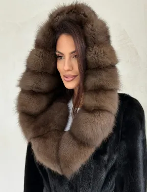 Черная норковая шуба средней длины - капюшон куница