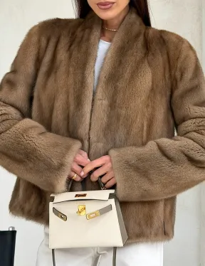 Укороченная шуба из натурального меха норки - пастель