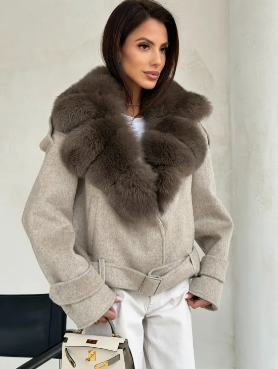 Куртка - пальто с мехом финского песца