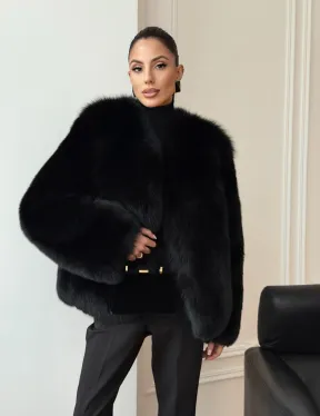 Черная короткая шуба из песца