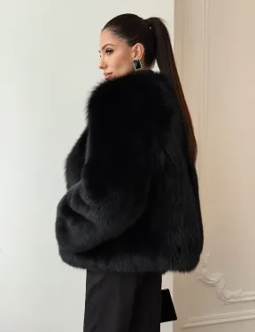 Черная короткая шуба из песца
