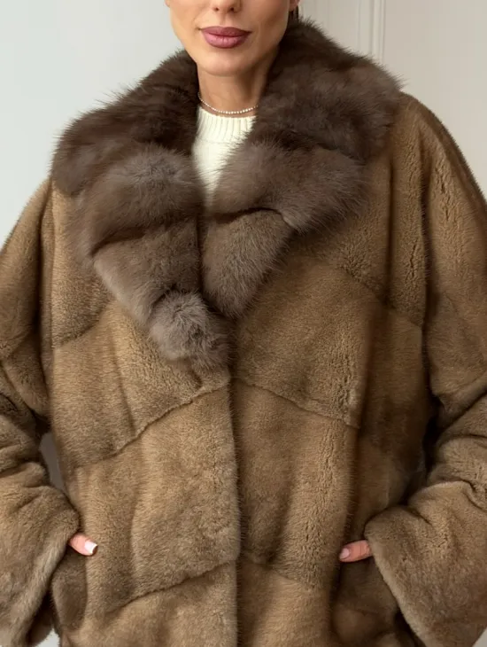 Норковый полушубок - воротник куница