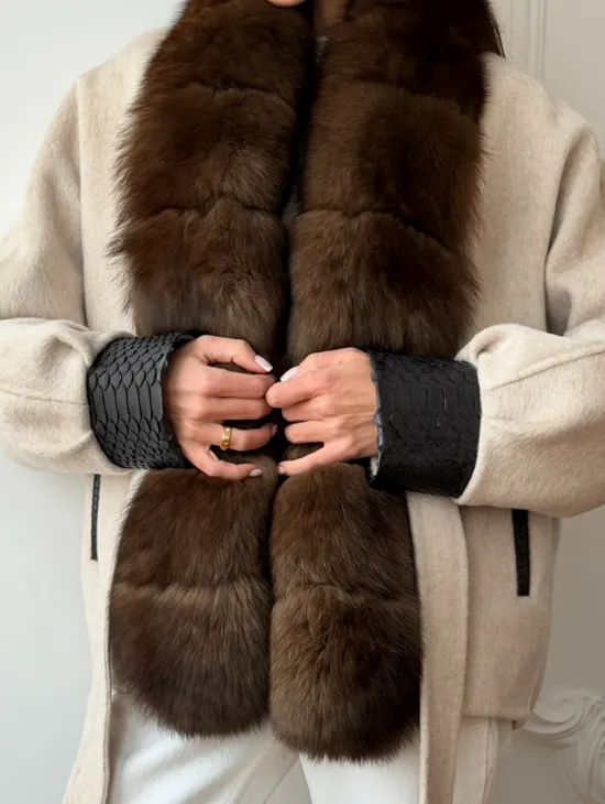 Женское шерстяное полупальто с мехом