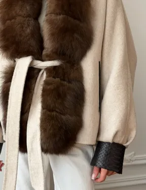 Женское шерстяное полупальто с мехом