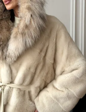 Длинная норковая шуба - капюшон из меха рыси