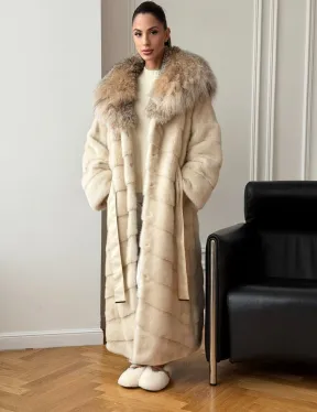 Длинная норковая шуба - капюшон из меха рыси