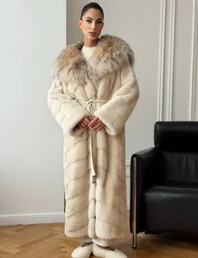 Длинная норковая шуба - капюшон из меха рыси