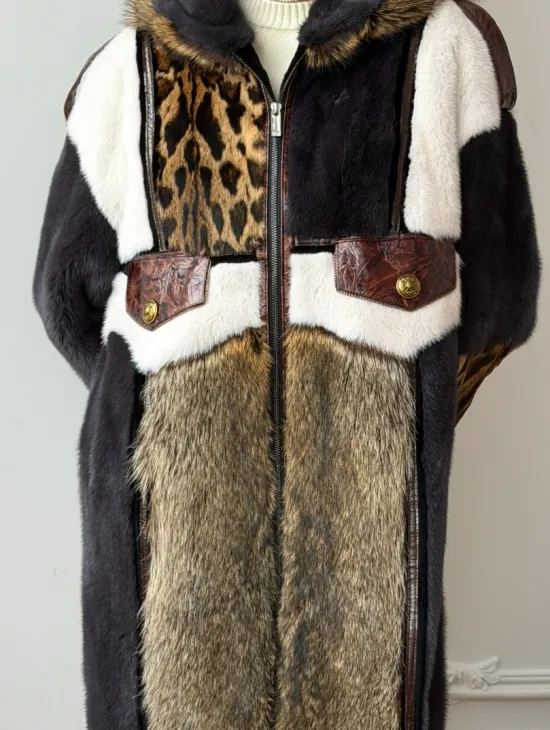 Комбинированная норковая шуба с капюшоном