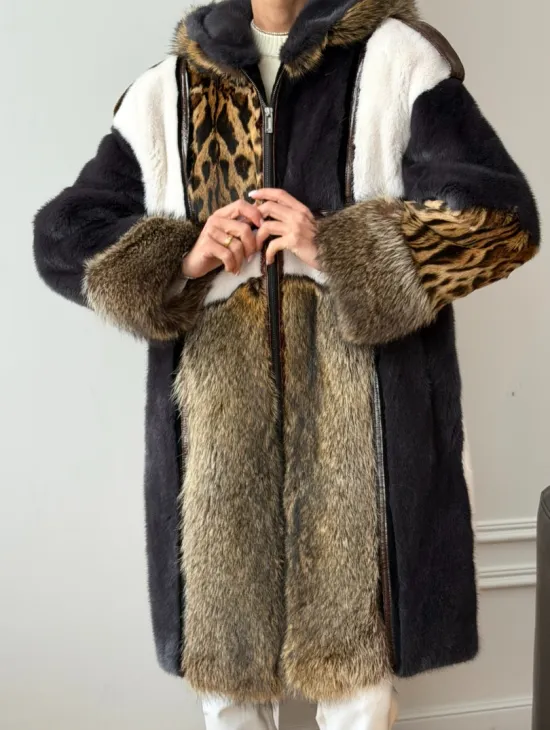 Комбинированная норковая шуба с капюшоном