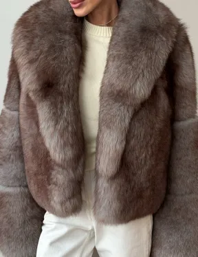 Короткая шуба из финского песца