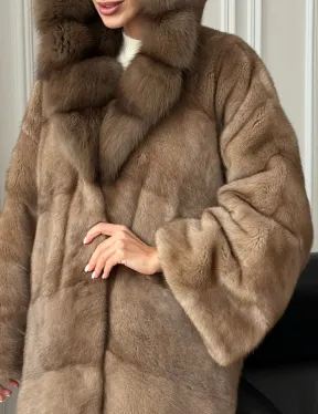 Шуба норковая с капюшоном куница