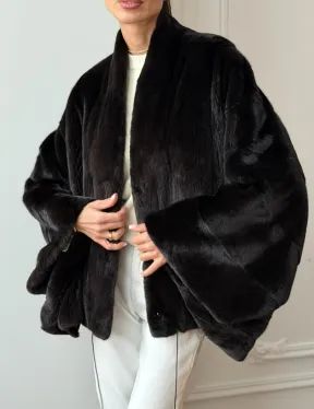 Короткая норковая шуба - пончо