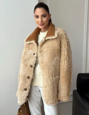 Двухсторонняя женская замшевая дубленка