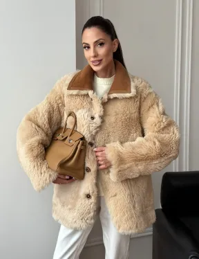 Двухсторонняя женская замшевая дубленка