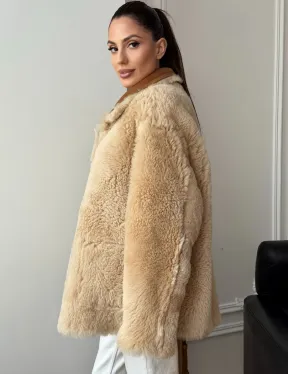 Двухсторонняя женская замшевая дубленка