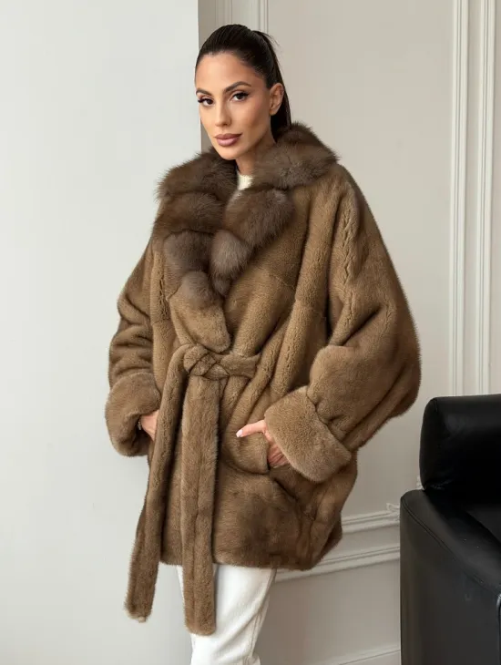 Шуба норка - воротник куница