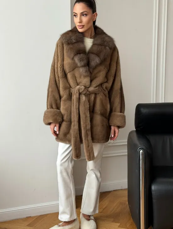 Шуба норка - воротник куница