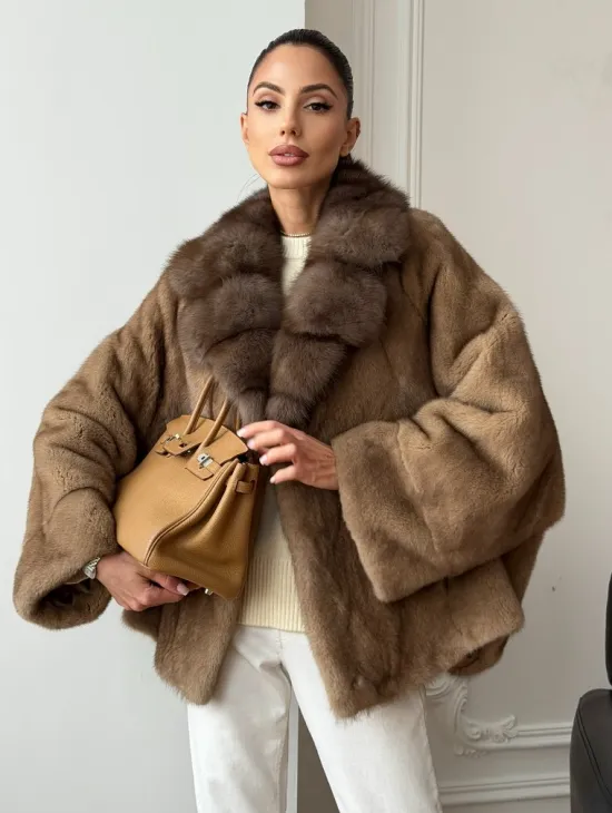 Норковый полушубок с воротником куницы 70 см