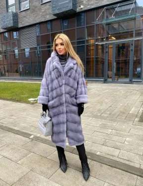 Шуба из меха голубой норки, фасон кимоно