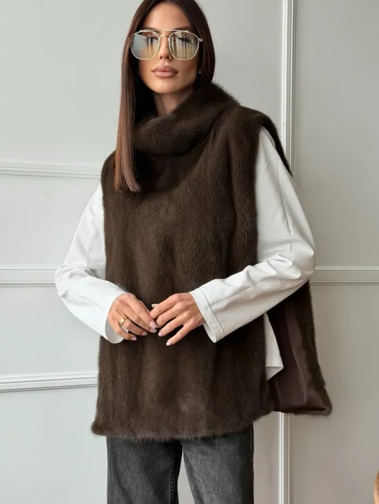 Норковая манишка коричневого цвета