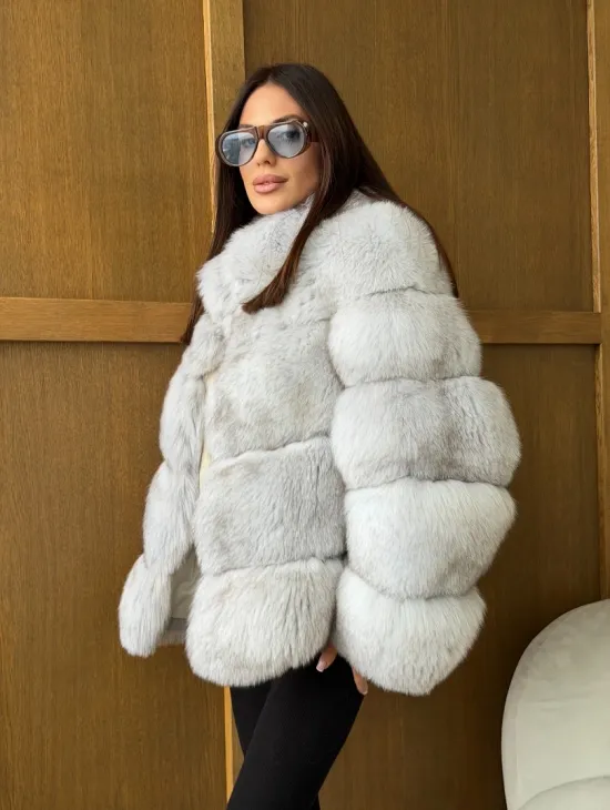 Шуба из натурального песца - стойка воротник