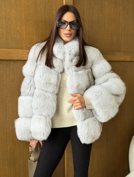 Шуба из натурального песца - стойка воротник
