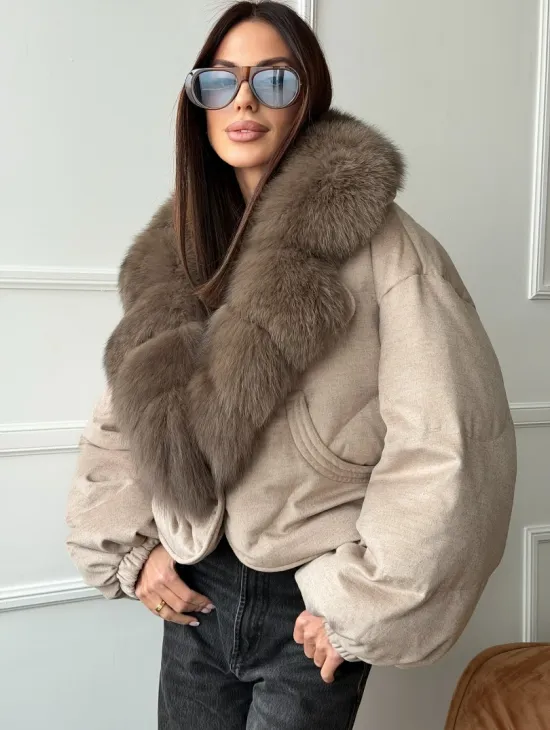Зимний короткий пуховик с мехом - оверсайз