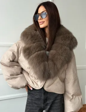 Зимний короткий пуховик с мехом - оверсайз