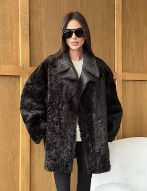 Коричневая двухсторонняя дубленка на овчине тиградо