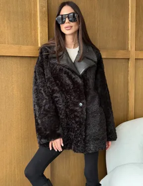 Коричневая двухсторонняя дубленка на овчине тиградо