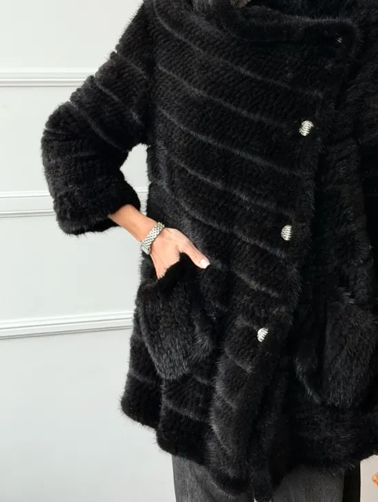 Меховое пальто из вязаной норки