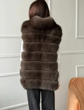 Меховая манишка под соболь из песца