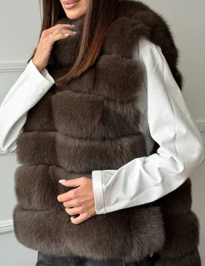 Меховая манишка под соболь из песца