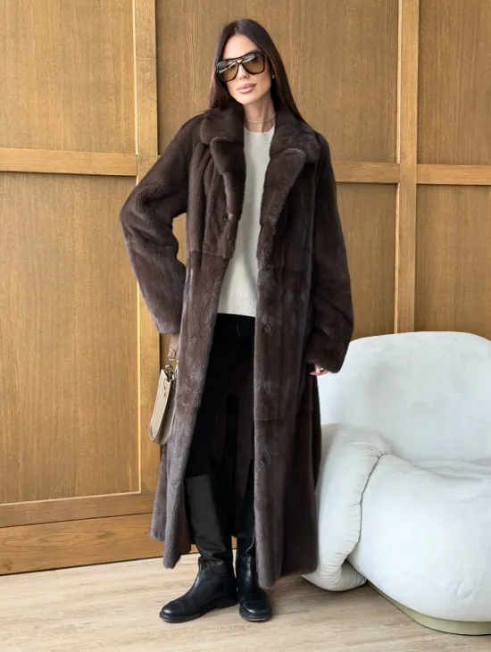 Норковая шуба - прямой крой с меховым поясом