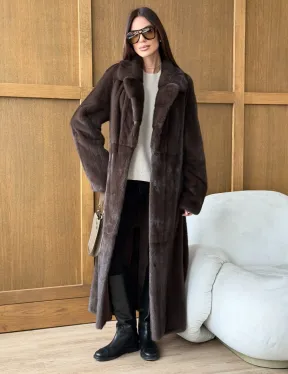 Норковая шуба - прямой крой с меховым поясом