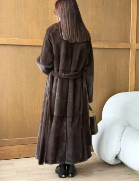 Норковая шуба - прямой крой с меховым поясом