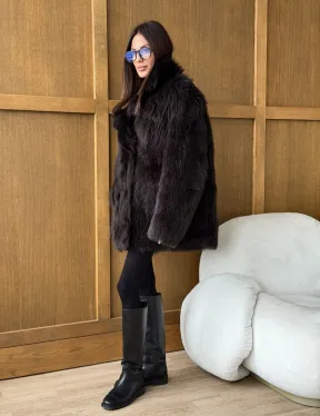 Двухсторонняя коричневая дубленка