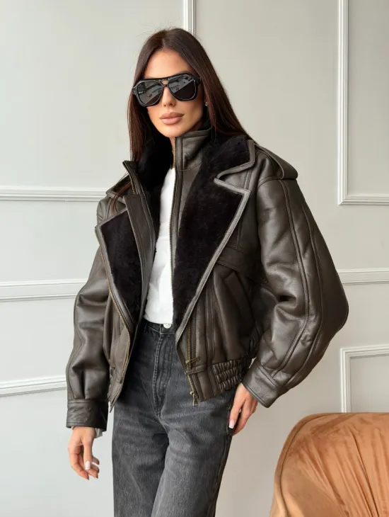 Стильная куртка - дубленка из овчины