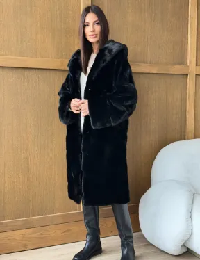 Черная норковая шуба с капюшоном