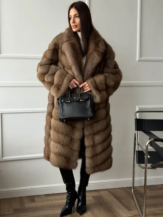 Шуба из куницы - английский воротник