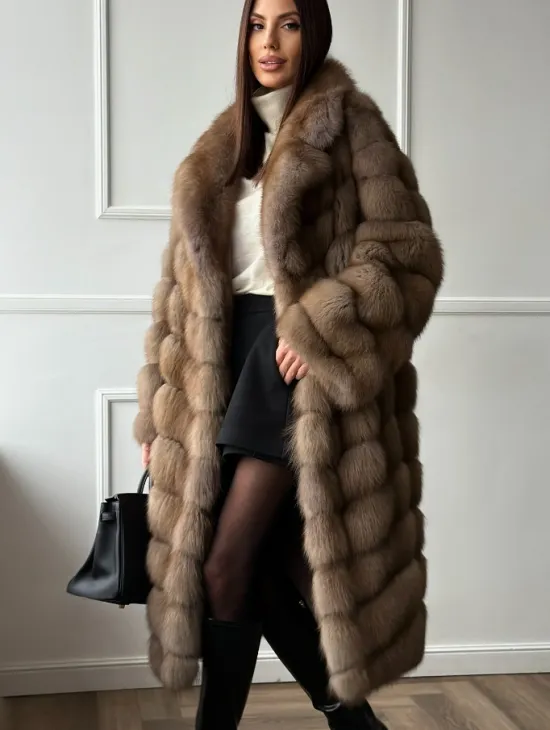 Шуба из куницы - английский воротник